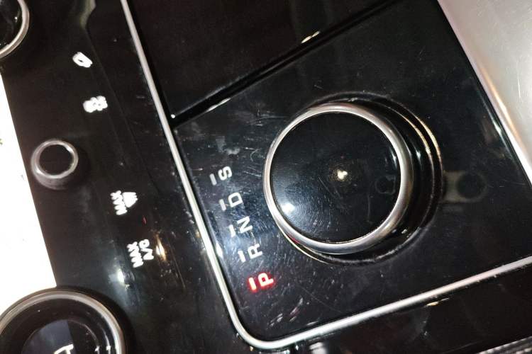 Used Land Rover Range Rover Velar 2017 P250 S