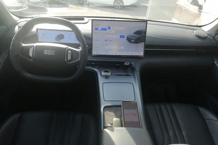 Used  E5 2024 530 km Exploration+ Version