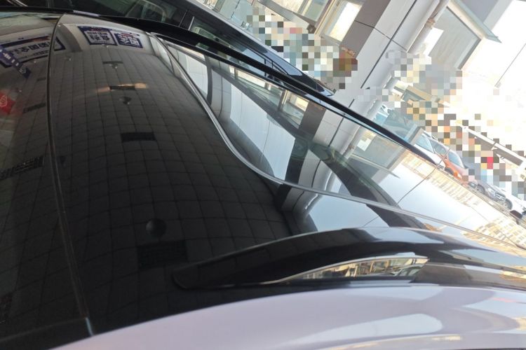 Used Volkswagen Tharu 2023 300TSI Two-Wheel-Drive Moon Luxury Edition
