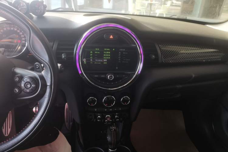 Used  MINI 2016 2.0T COOPER S Performance Edition Five-Door Version