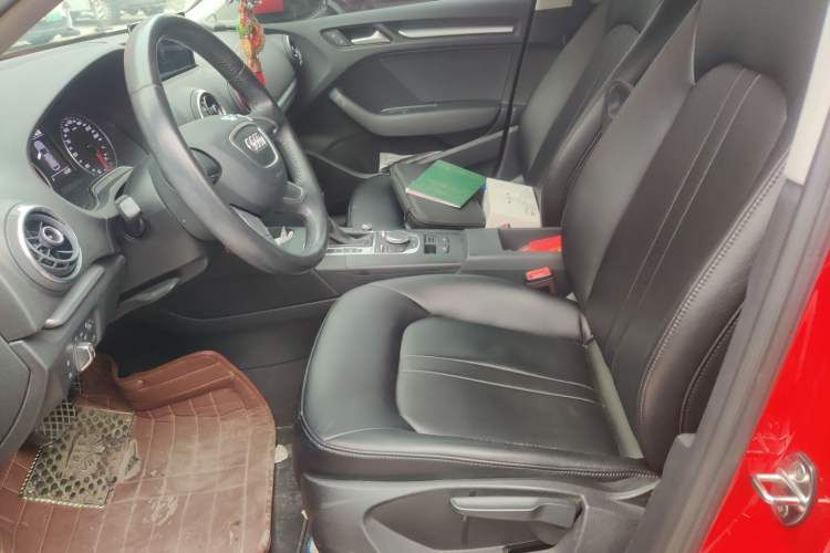 Used Audi A3 2014 Sportback 35 TFSI Automatic Ambition Edition
