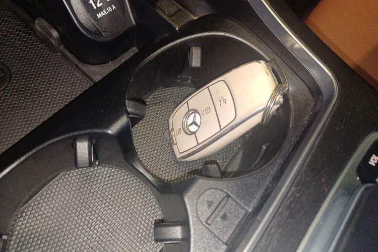 Used Mercedes-Benz GLC Coupe 2020 GLC 260 4MATIC Coupe SUV
