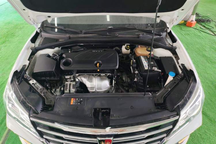 Used Roewe i5 2020 1.5L Automatic 4G Connect Luxury Flagship Edition
