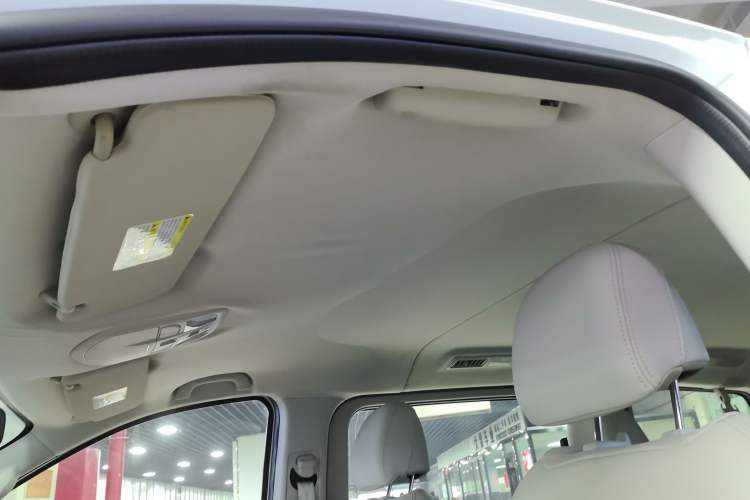 Used SAIC MAXUS G10 2018 PLUS 2.0T Automatic Smart Edition