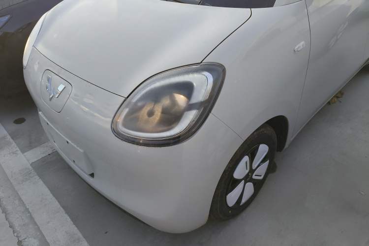 Used Wuling Hongguang MINIEV 2025 Four-Door Version Advanced Edition
