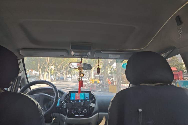 Used FORTHING Lingzhi 2016 M3L 1.6L 7-Seater Comfort Model
