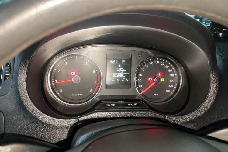 Used Volkswagen Polo 2014 1.6L Automatic Comfort Edition