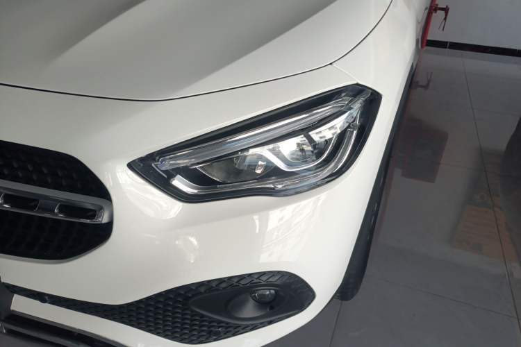 Used Mercedes-Benz GLA 2023 GLA 200
