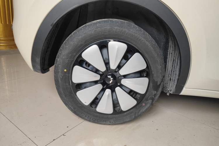 Used Wuling Bingo 2025 410 km Lingxi Deluxe Edition