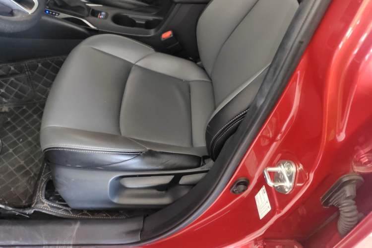 Used Toyota Levin 2019 185T CVT Luxury Edition China VI Standard
