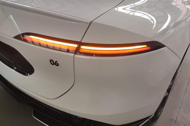 Used  06 2025 Max All-Electric Version