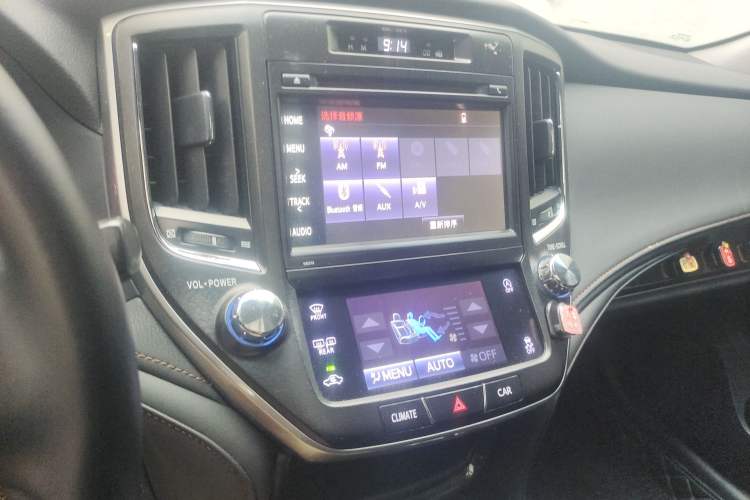 Used Toyota Crown 2015 2.0T Fashion Edition
