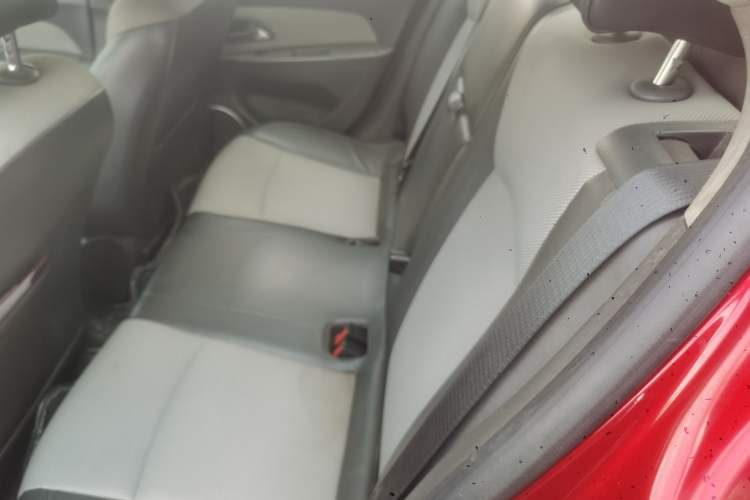 Used Chevrolet Cruze 2013 1.8L SE AT
