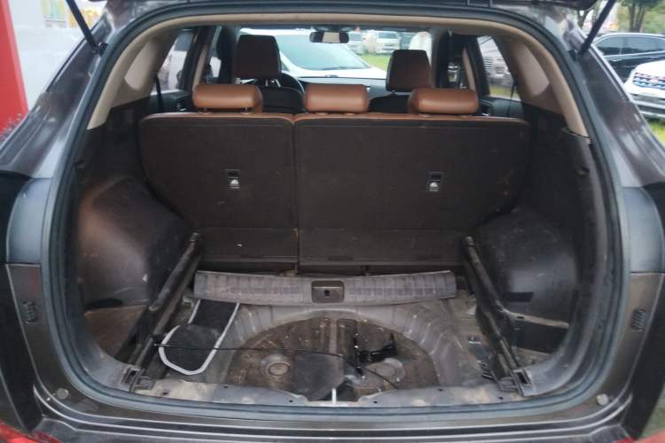 Used Hyundai Tucson 2015 1.6T Dual-Clutch Two-Wheel-Drive Smart Model
