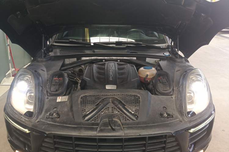 Used Porsche Macan 2014 Macan S 3.0T
