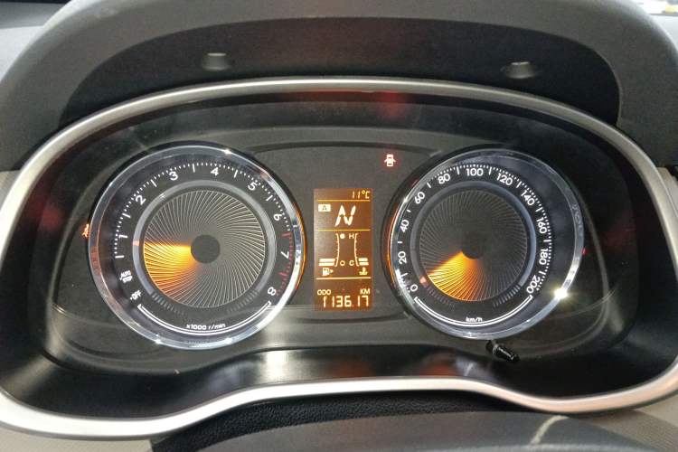 TDK.VehicleDetails.img