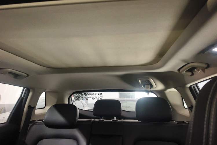 Used Geely Auto Emgrand X7 Sport 2016 1.8TD Automatic Smart Connectivity Version
