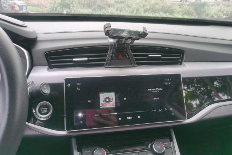 Used Geely Auto Emgrand X7 Sport 2021 Million Edition 1.8TD DCT Two-Wheel Drive Comfort Model