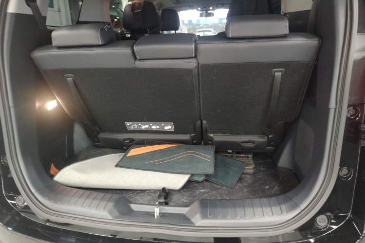 Used GAC Trumpchi M8 2024 Lingxiu Series 390T Luxury Edition
