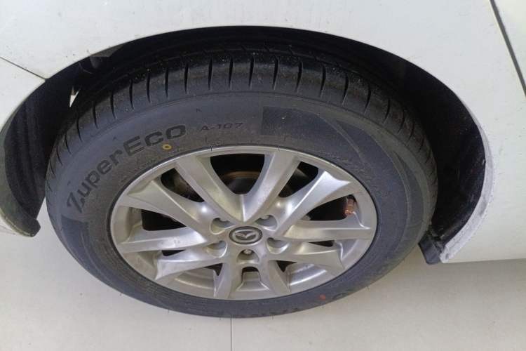 Used Mazda Mazda 3 Axela 2017 Hatchback 1.5L Automatic Comfort Model Emission Standard China V
