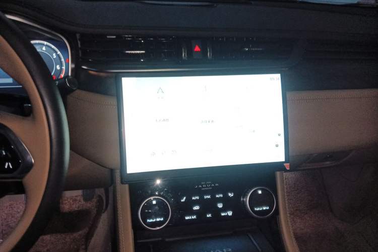 Used Jaguar XFL 2024 2.0T P250 Two-Wheel Drive Prestige Luxury Edition