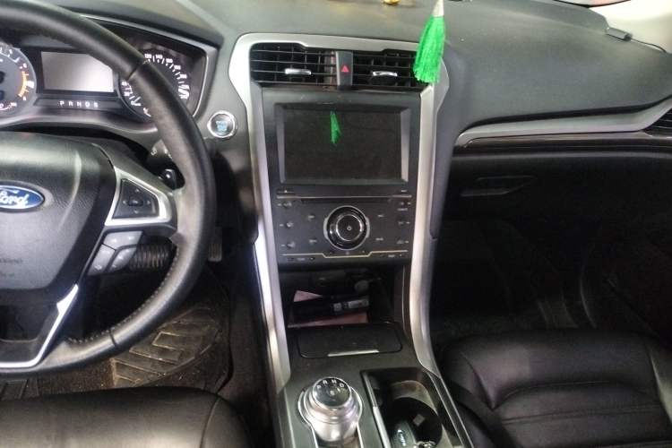 Used Ford Mondeo 2017 EcoBoost 180 Stylish Model
