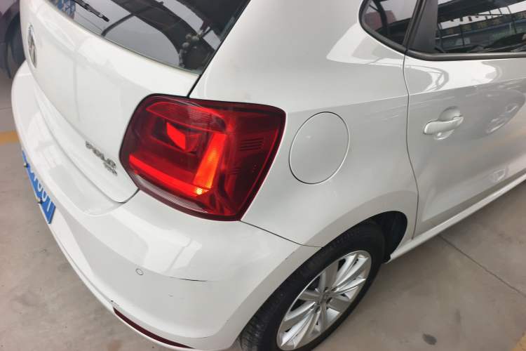 Used Volkswagen Polo 2014 1.6L Automatic Comfort Edition