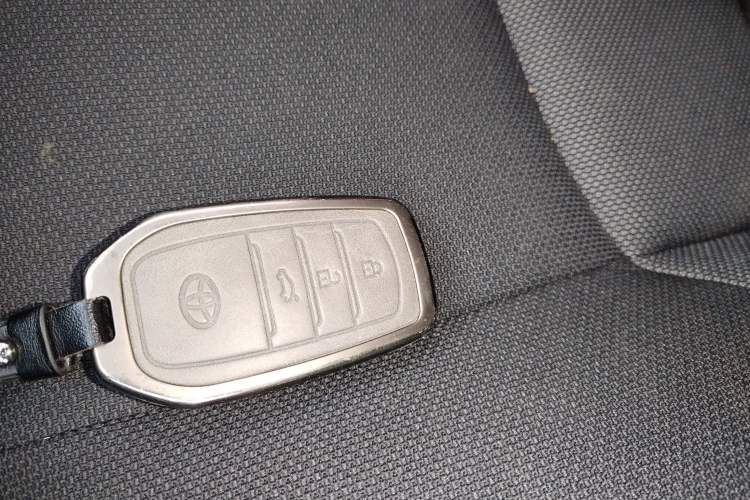 Used Toyota FRONTLANDER 2023 2.0L CVT Leading Edition
