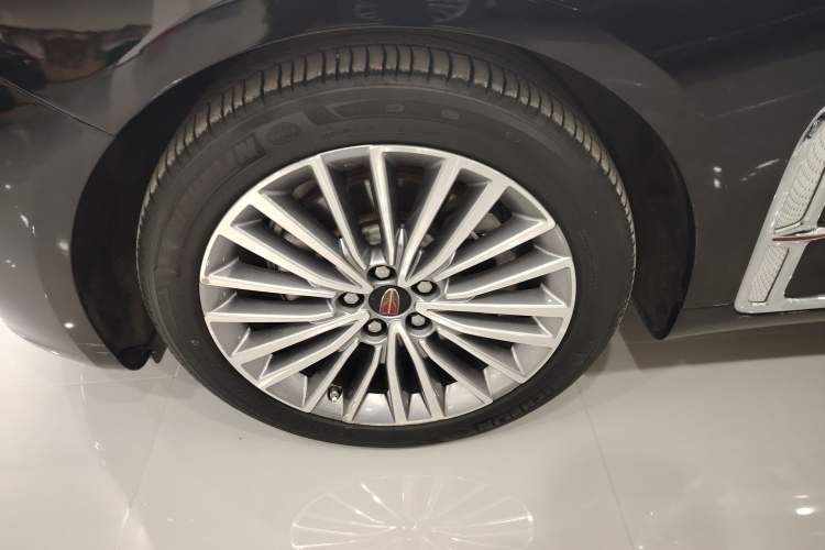 Used Hongqi H9 2023 2.0T Smart Connect Flagship Edition
