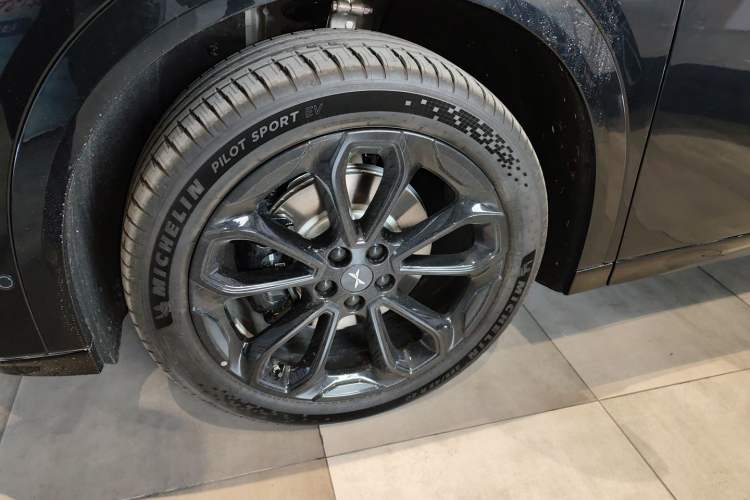 Used XPeng G6 2025 625 Long-Range Max Flagship Edition
