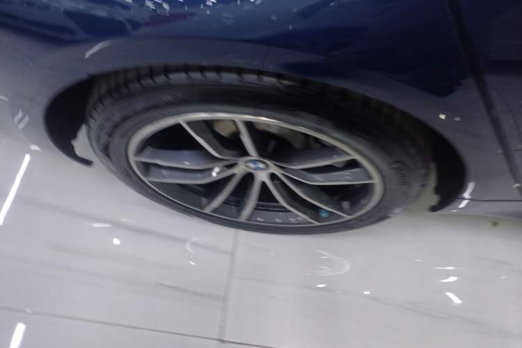 Used BMW 5 Series New Energy 2021 535Le Pioneer Edition M Sport Package
