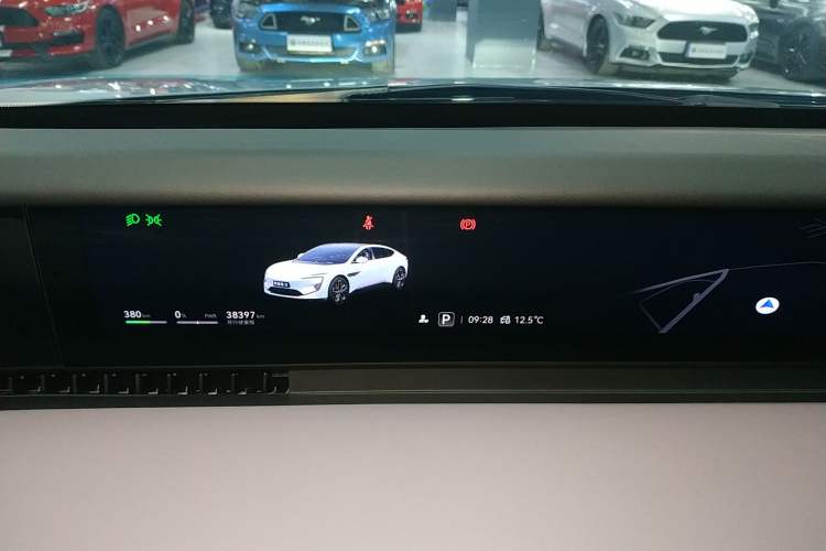 Used  12 2023 650 Three-Laser Four-Wheel Drive Performance Edition