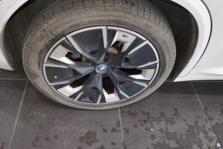 Used BMW iX3 2022 Leading Type
