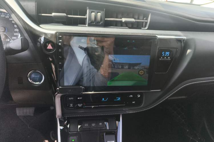 Used Toyota Corolla Hybrid E+ 2019 1.8L E-CVT Leading Edition
