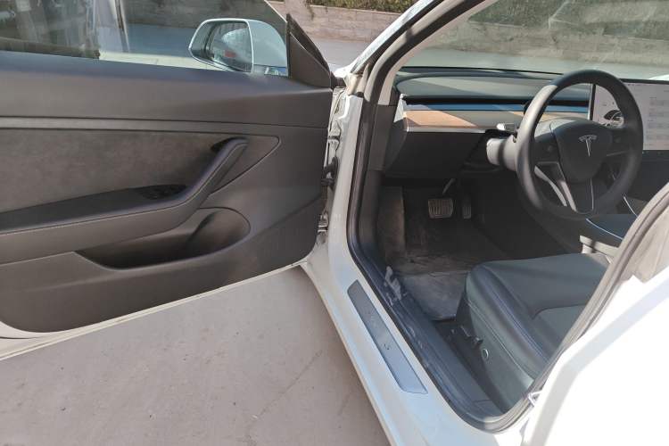 Used Tesla Model 3 2020 Revised Version Standard Range Rear-Wheel Drive – Upgraded Edition