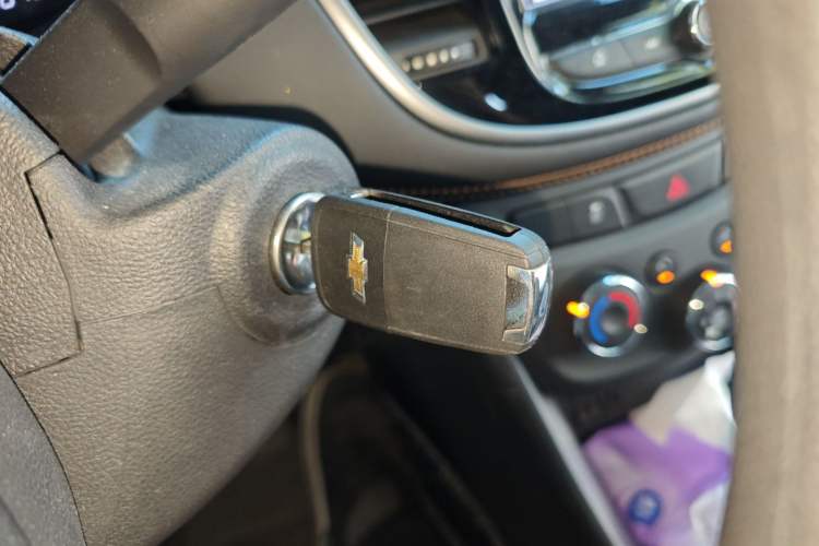 Used Chevrolet Trax 2018 330T Automatic Two-Wheel Drive Elite Model
