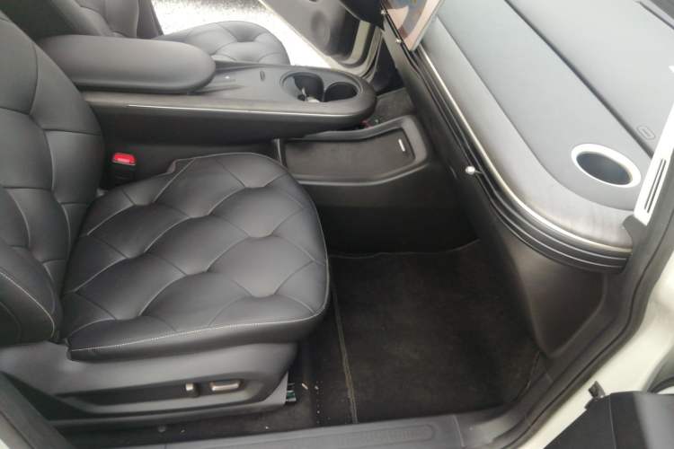 Used Baojun Cloud 2023 460 Max Lingxi Version
