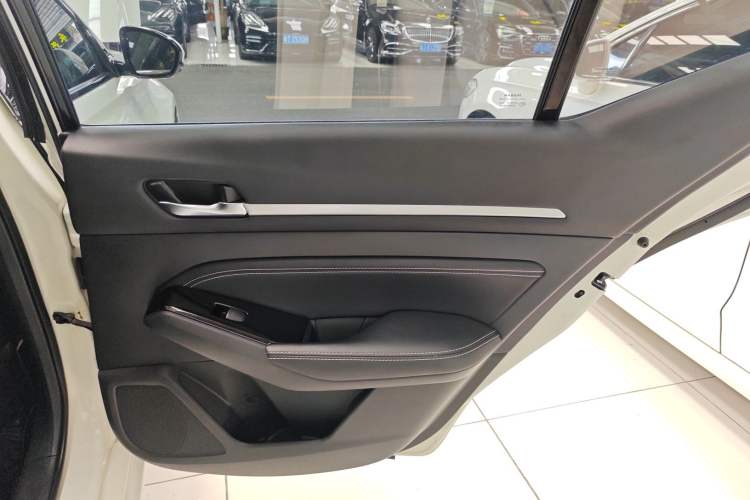 Used Nissan Teana 2021 2.0T XL Upper AD1 Smart Navigation Edition
