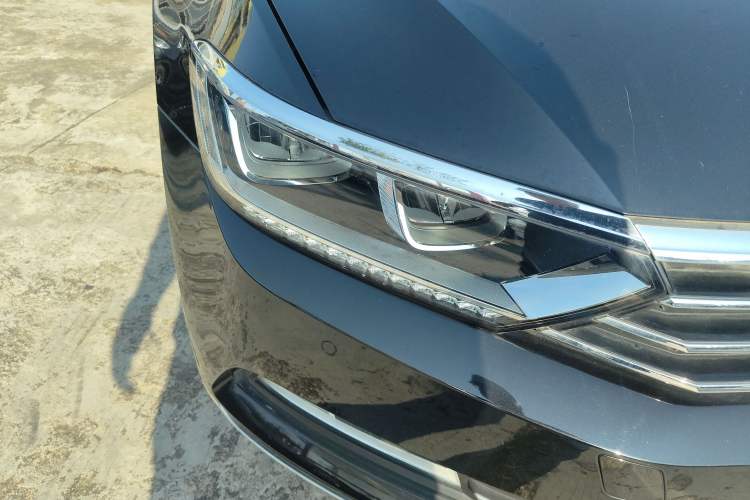 Used Volkswagen Magotan 2019 330TSI DSG Luxury Version China VI Standard
