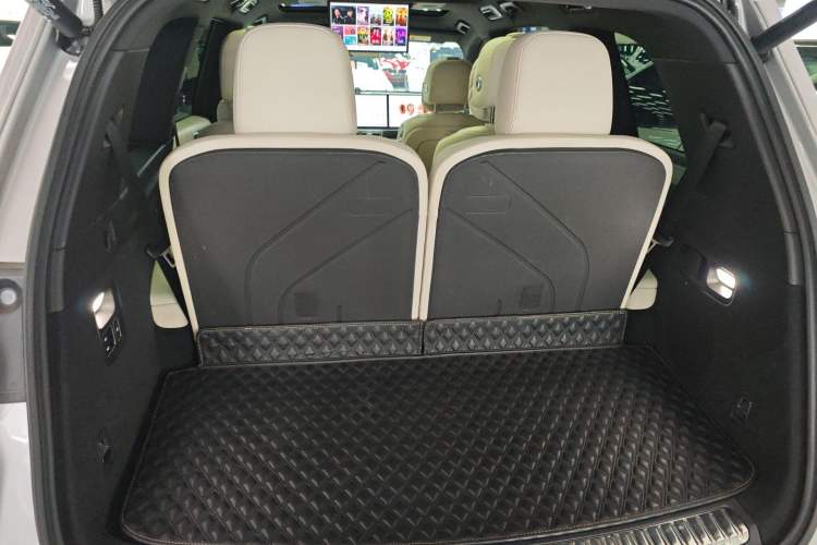 Used Li Auto L9 2022 Max model