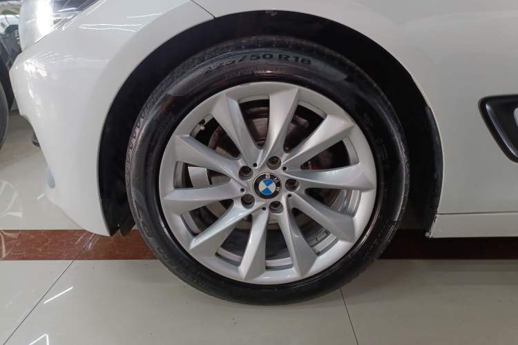 Used BMW 3 Series GT 2018 320i Sport Edition