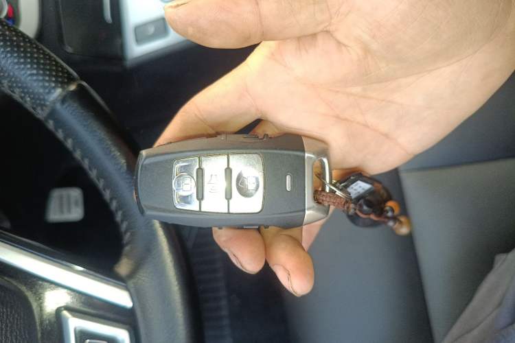 Used Haval H6 Coupe 2015 Blue Label 2.0T Automatic Two-Wheel Drive Prestige Model
