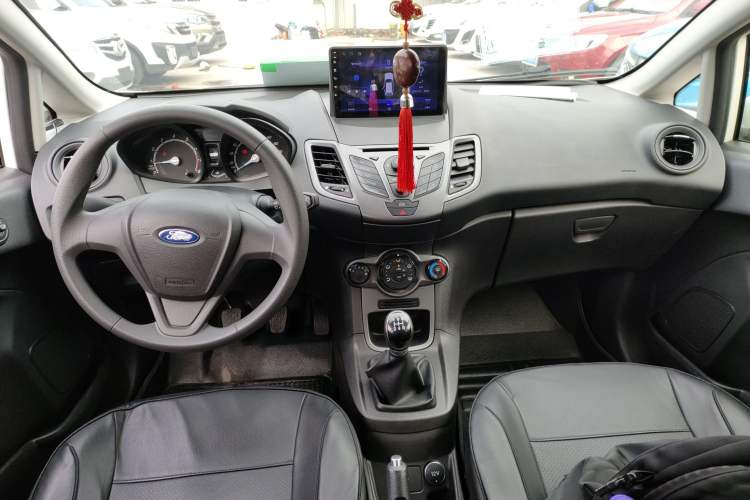 Used Ford Fiesta 2013 Hatchback 1.5L Manual Fashion Edition