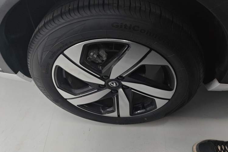 Used Changan CS55PLUS 2024 3rd Generation 1.5T DCT Prestige Model
