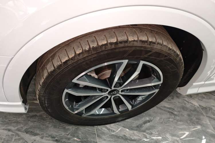 Used Audi Q3 2023 35 TFSI Progressive Dynamic Edition (1.4T)