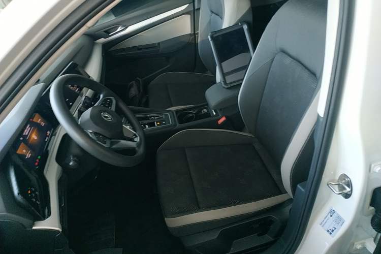 Used Volkswagen Golf 2023 200TSI DSG