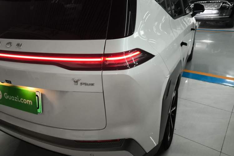 Used AION Y 2022 Plus 70 Smart Edition