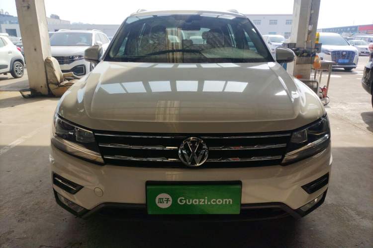 Used Volkswagen Tiguan L 2018 280TSI Automatic Two-Wheel Drive Comfort Edition
