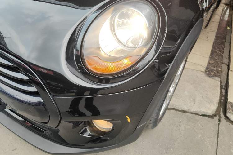 Used MINI MINI 2014 1.5T COOPER Fun
