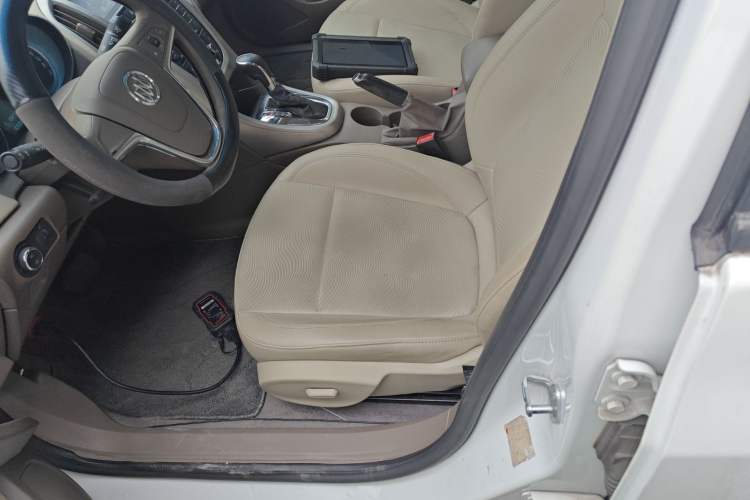 Used Buick GT 2013 GT 1.6L Automatic Fashion Edition